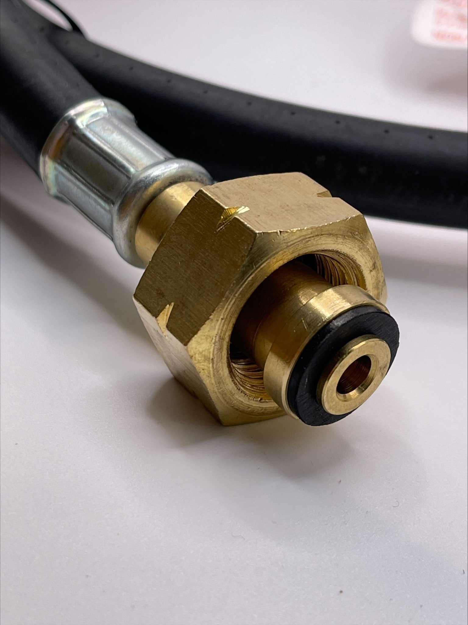 1 meter 40"Pigtail to connect butane, propane 21.8mm gas bottle to motorhome, caravan pressure regulator 21.8 LH x W20RH( 20mm)