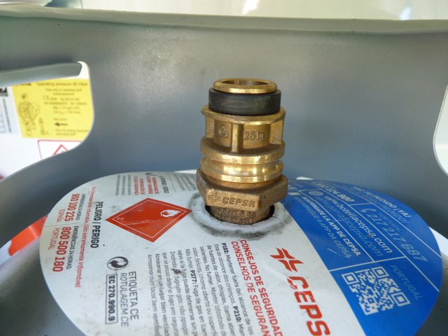 35mm JUMBO Clip On Type Adapter for Propane Butane Gas Bottles Cylinders with non-return valve